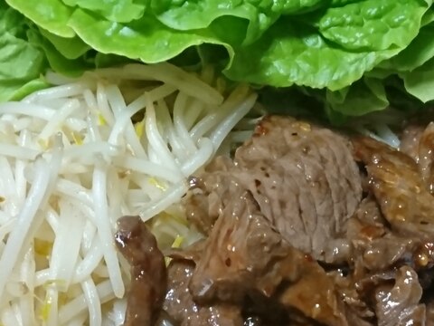 牛焼肉のサンチュ包み(超手抜き版)